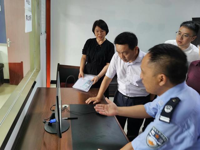 湖南：湘西州人大調(diào)研花垣縣社區(qū)矯正工作