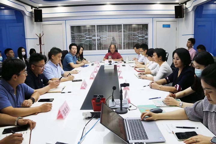 法宣在線黨支部開展學(xué)習(xí)貫徹習(xí)近平總書記“七一”重要講話精神專題黨課活動(dòng)